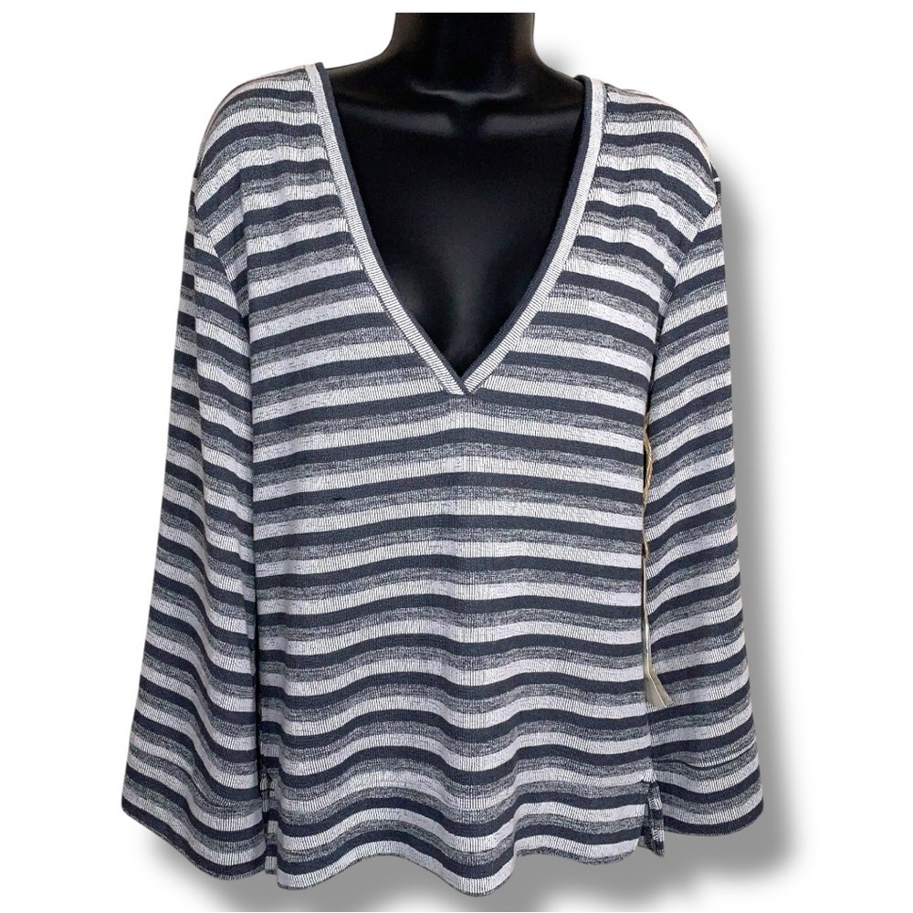 New Small Anama Grey Striped Long Sleeve Plunge Vneck Knit Too Stretch